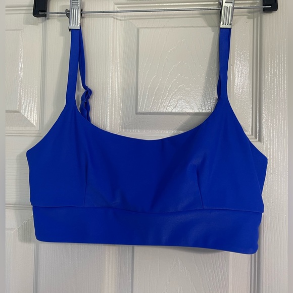 Balance Sports Bra - Picture 3 of 5